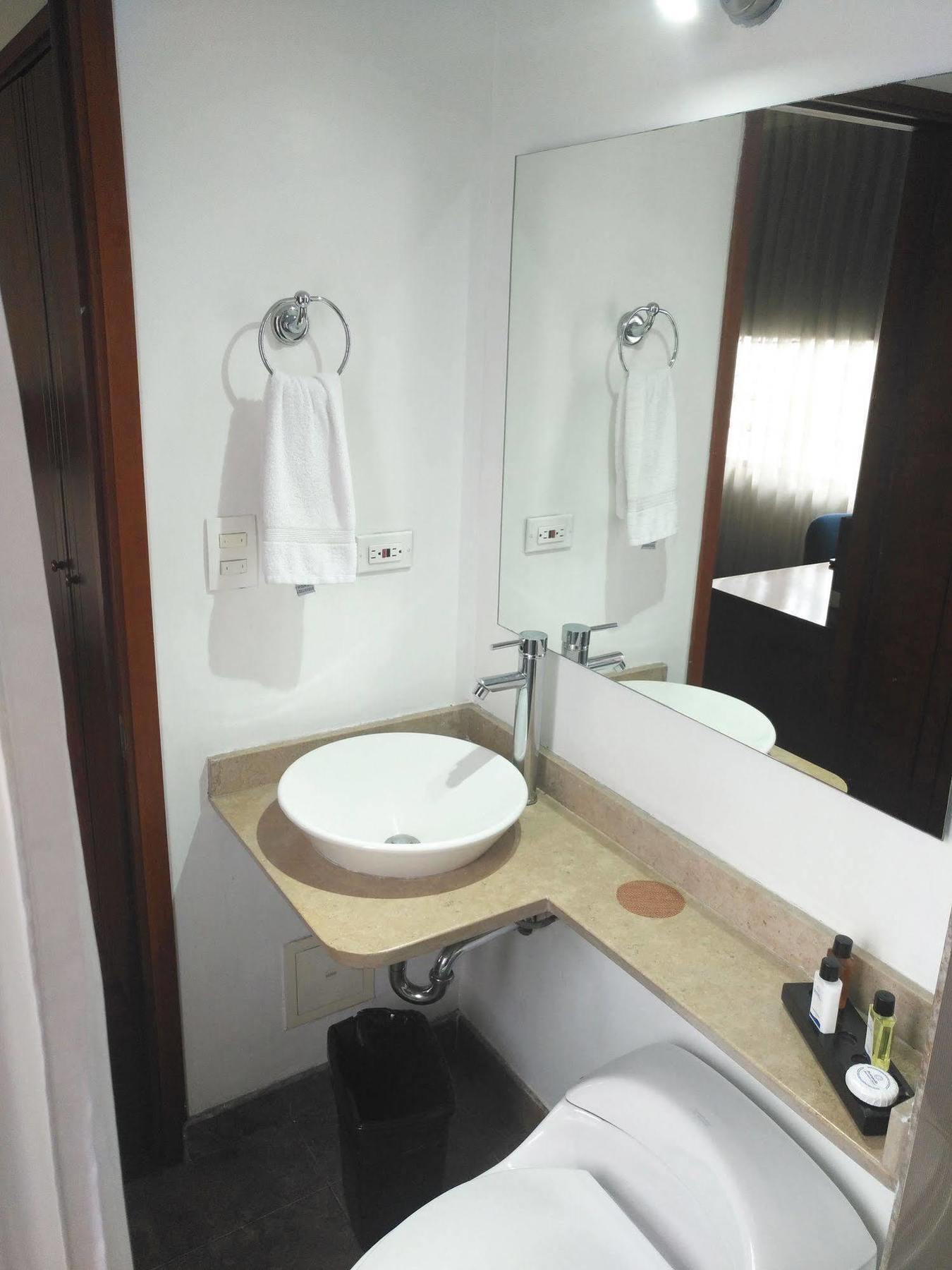 Teusaquillo Boutique Hotel Bogota Buitenkant foto